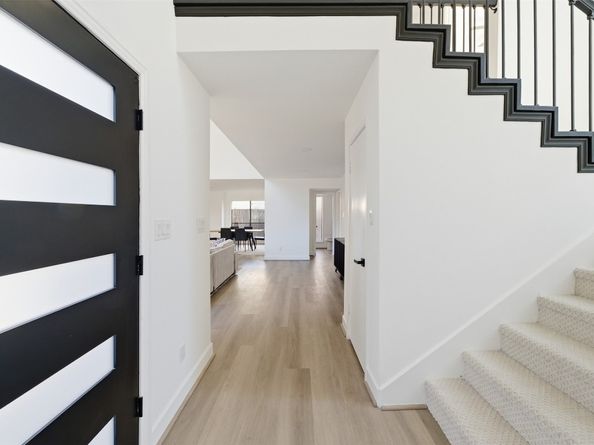 303 E Fair Harbor Lane, Houston TX 77079