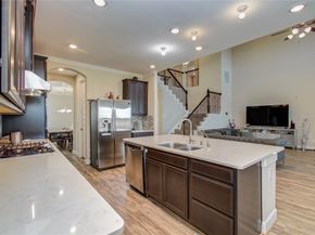 66 Zenith Lane, Sugar Land TX 77498