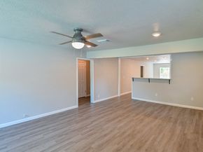 4714 Nichols Street, Houston TX 77020