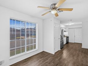 1430 E 32nd 1/2 Street, Houston TX 77022