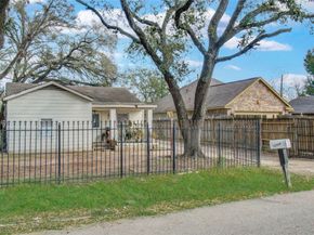 10038 Bamboo Road, Houston TX 77041