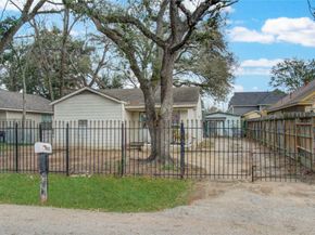10038 Bamboo Road, Houston TX 77041