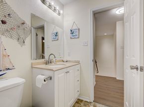 16610 Cairngrove Lane, Houston TX 77084