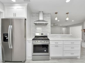 11214 Sagehaven Drive, Houston TX 77089