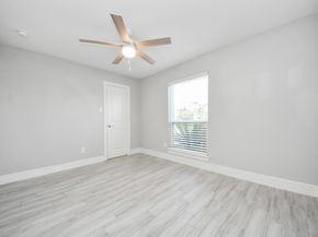 11214 Sagehaven Drive, Houston TX 77089