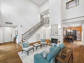 6013 Inwood Drive A, Houston TX 77057