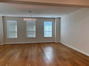 1119 Shepherd Oaks Drive, Houston TX 77018