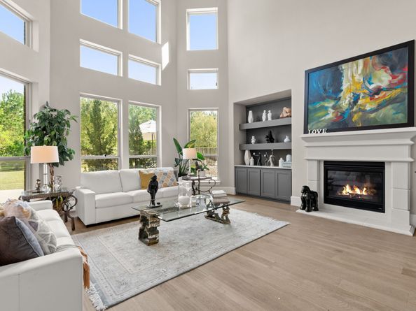 18 Trailing Lantana Place, The Woodlands TX 77354