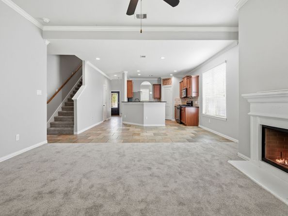 7 Maple Mill Court, Conroe TX 77301