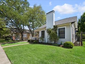 824 W Melwood Street, Houston TX 77009
