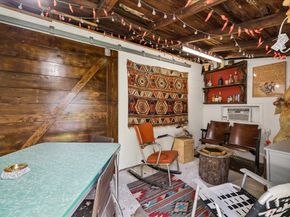 824 W Melwood Street, Houston TX 77009