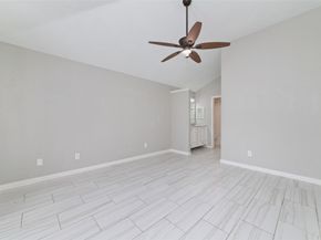 11439 Devencrest Drive, Houston TX 77066