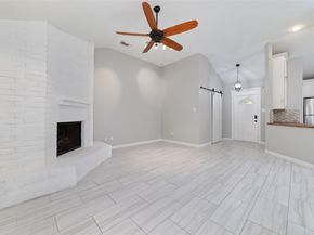 11439 Devencrest Drive, Houston TX 77066