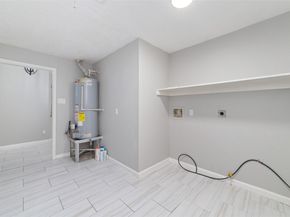 11439 Devencrest Drive, Houston TX 77066