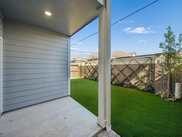 1708 Sedola Lane, Houston TX 77055