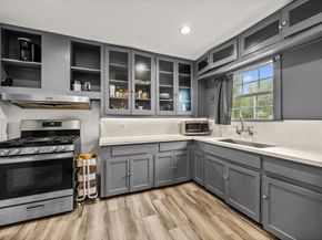 6942 Moss Rose Street, Houston TX 77087
