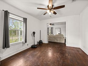 6942 Moss Rose Street, Houston TX 77087