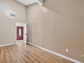 12114 Mckamy Drive, Houston TX 77067
