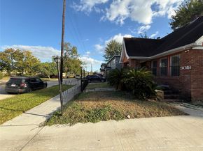 3018 Wentworth Street, Houston TX 77004