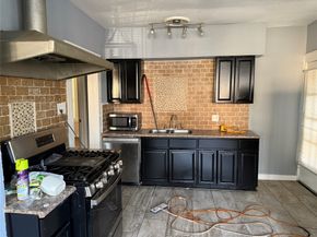 3018 Wentworth Street, Houston TX 77004
