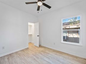 4139 Brinkley Street AB, Houston TX 77051