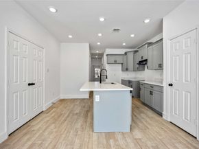 4139 Brinkley Street AB, Houston TX 77051
