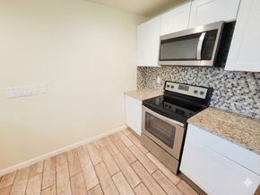 8130 Panay Drive, Houston TX 77033