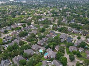 17322 Meadow Heights Drive, Houston TX 77095