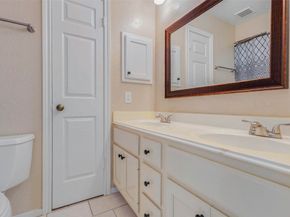 17322 Meadow Heights Drive, Houston TX 77095