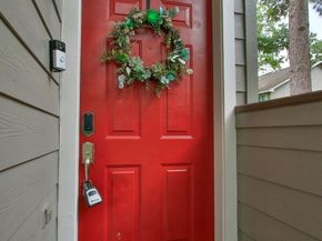 10 Jenny Wren Court, The Woodlands TX 77382