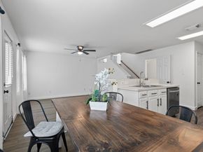 10 Jenny Wren Court, The Woodlands TX 77382