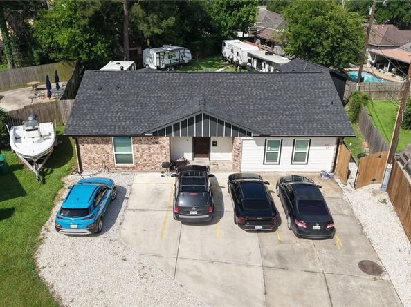 723 Fawn Court, Houston TX 77015