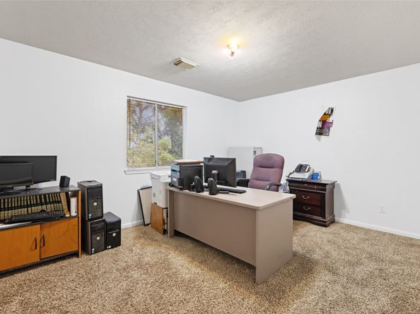 8422 Manassas Lane, Houston TX 77083
