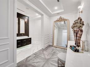 71 Amber Hollow Court, Sugar Land TX 77479