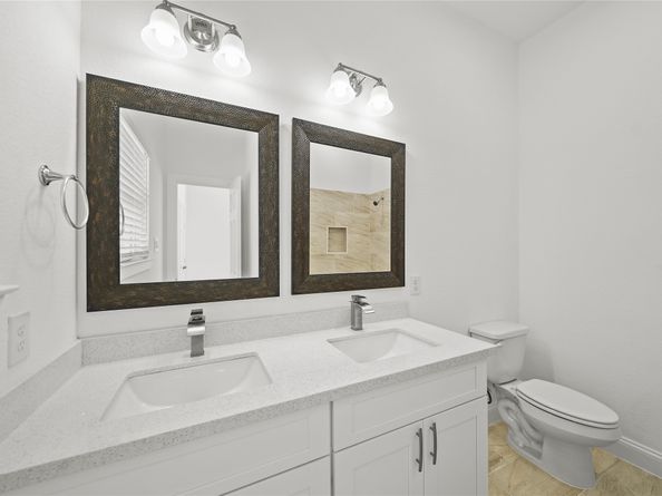 8447 Jutland Road, Houston TX 77033