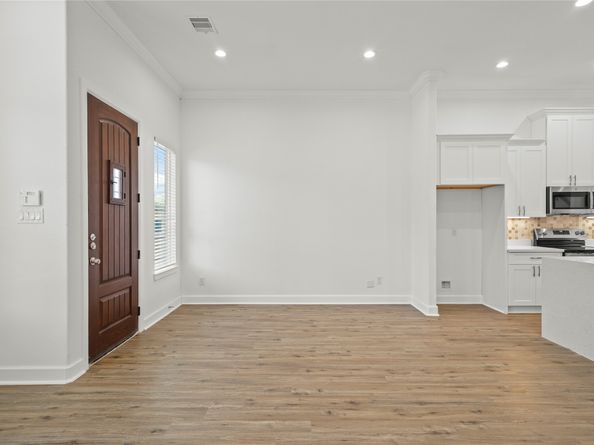 8447 Jutland Road, Houston TX 77033