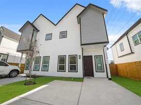 8447 Jutland Road, Houston TX 77033