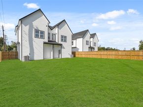8447 Jutland Road, Houston TX 77033