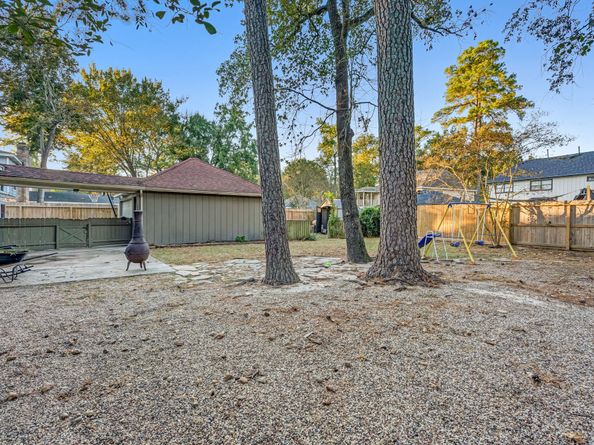 2019 Lake Hills Drive, Houston TX 77339