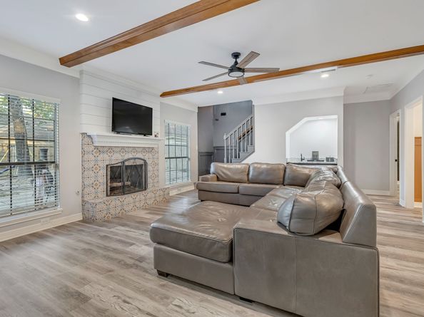 2019 Lake Hills Drive, Houston TX 77339