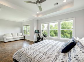 1009 W 16th Street, Houston TX 77008