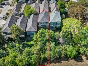 1009 W 16th Street, Houston TX 77008