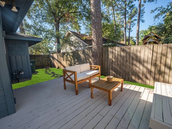 1062 Lamonte Lane, Houston TX 77018