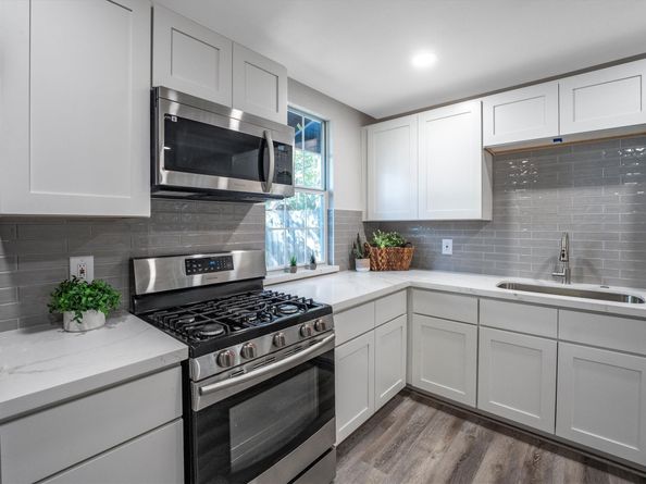 1062 Lamonte Lane, Houston TX 77018