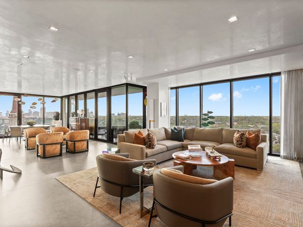 3433 Westheimer Road 1005, Houston TX 77027