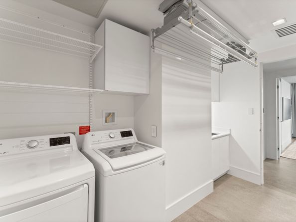 3433 Westheimer Road 1005, Houston TX 77027