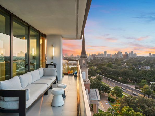 3433 Westheimer Road 1005, Houston TX 77027