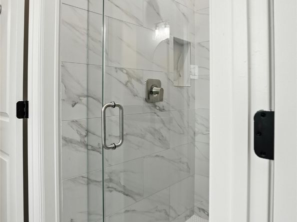 4951 Glenmeadow Drive, Houston TX 77096