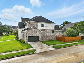 4951 Glenmeadow Drive, Houston TX 77096