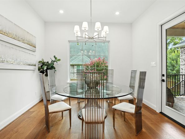 4951 Glenmeadow Drive, Houston TX 77096